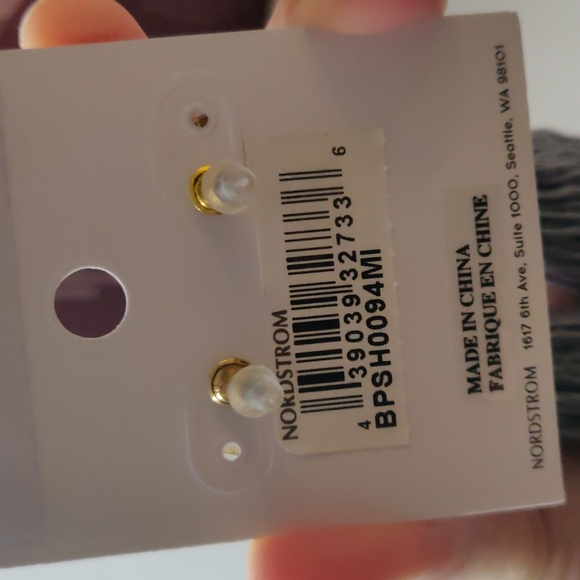 Nordstrom Tassel Grey Earrings - Picture 3 of 4